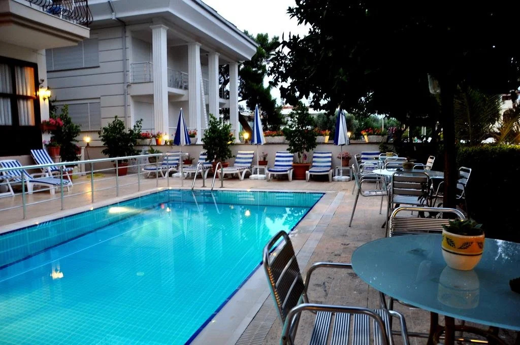 Nihan Hotel