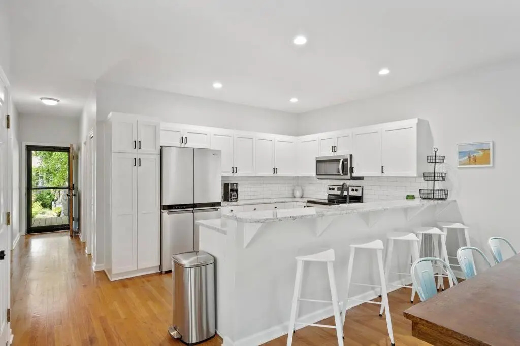 307 W Indian - The Prickly Pear