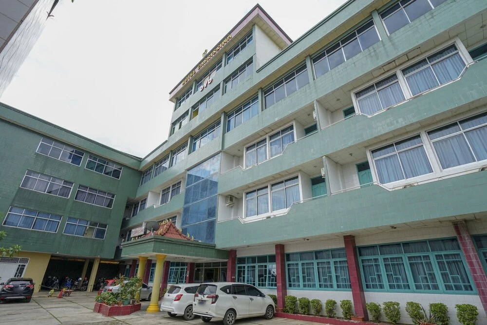 Hotel Carissima by OYO Rooms