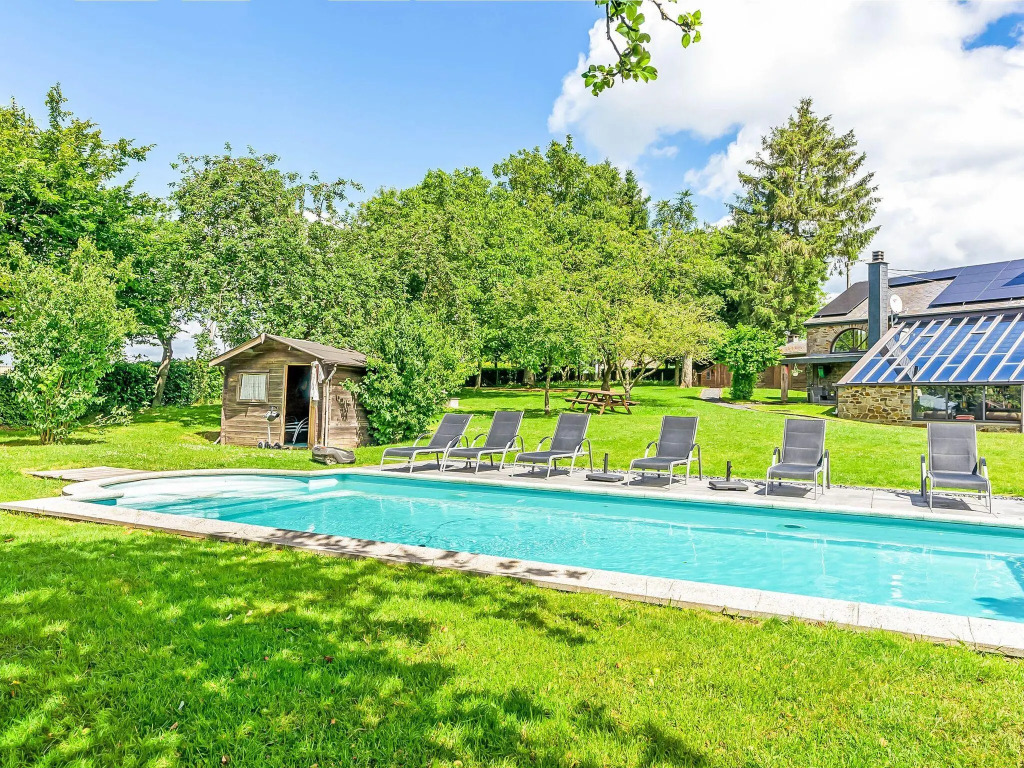Villa in Ardennes With Pool and Nature Nearby