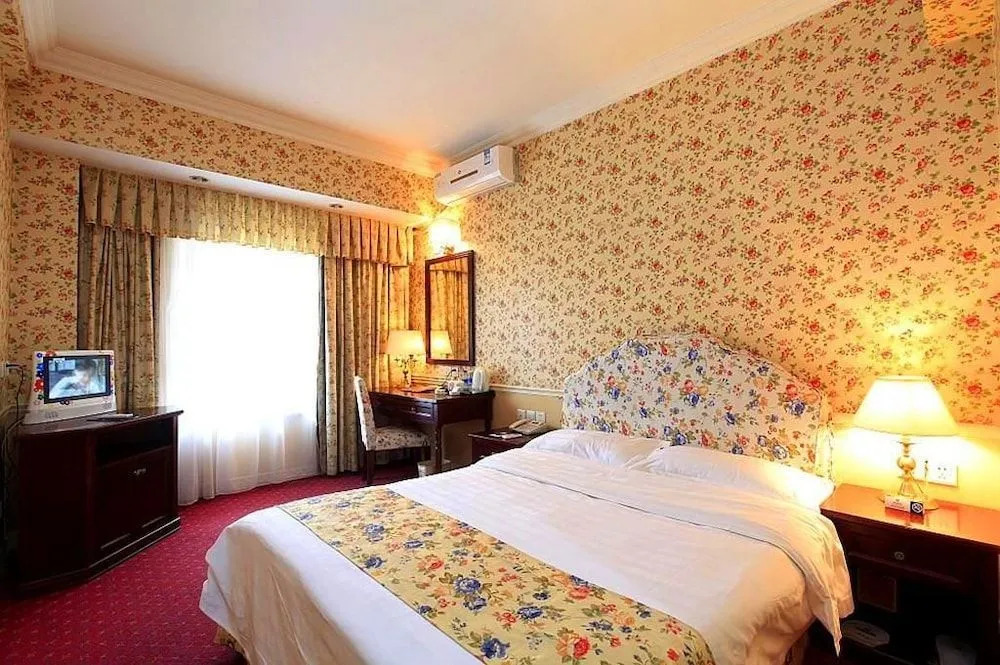 Oak Hotel Chongqing Luoma Holiday