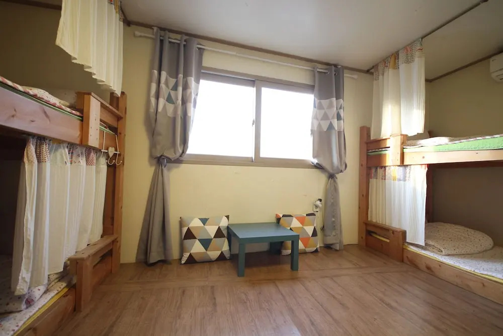 Daljip Guesthouse - Hostel