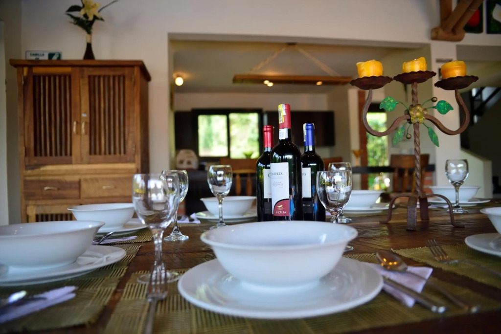 Villa exclusiva en Fincas Panaca, privacidad con Piscina y Jacuzzi