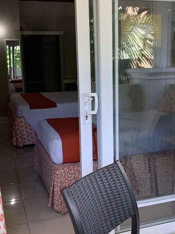 King Suite at Oceanview Resort in Jamaica - Enjoy 7 Miles Of White Sand Beach! 1 Bedroom Villa by RedAwning