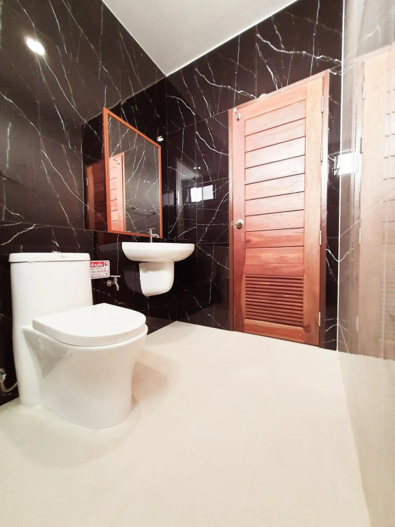 SUhotel Suratthani