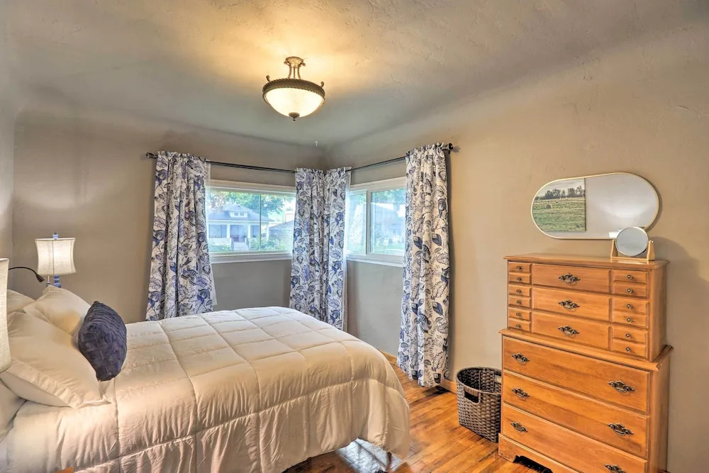 Comfy & Cozy Kalispell Home: Walk to Downtown