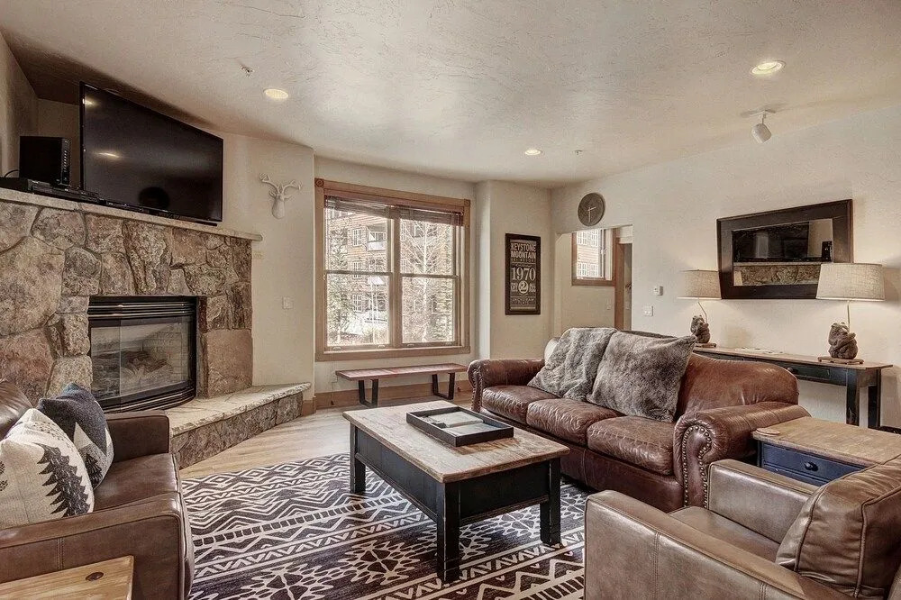 201 Mill Creek (72 River Run Road) 4 Bedroom Condo by RedAwning