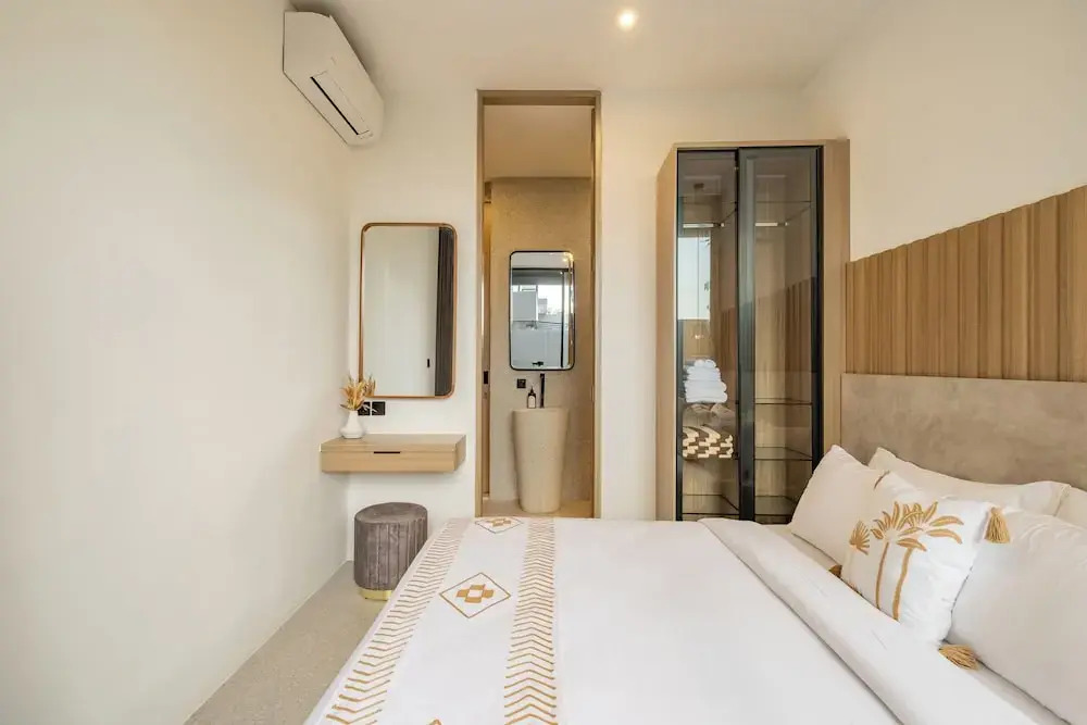 Tropical Bliss Villa 9E - 10min to Beach