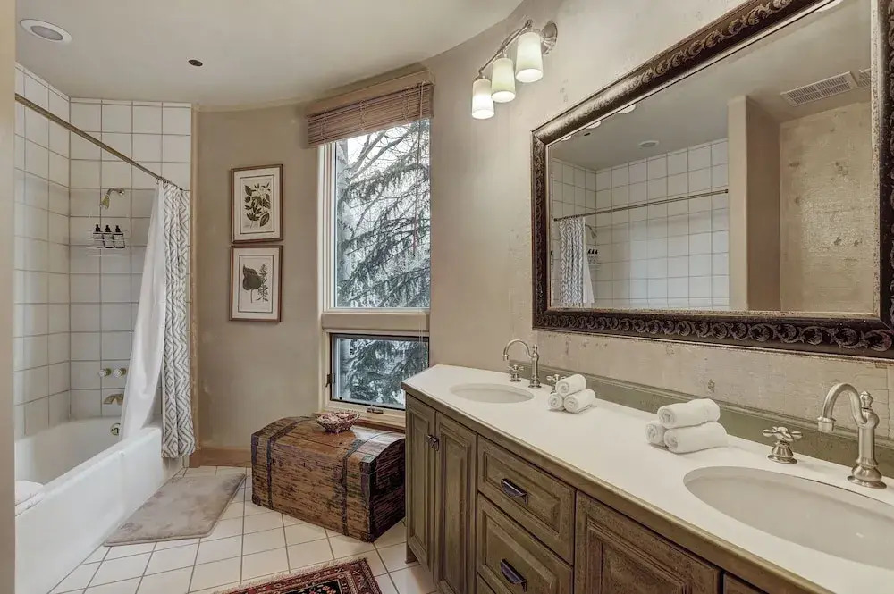 Arrowhead Village BP12 - 3 Br Condo