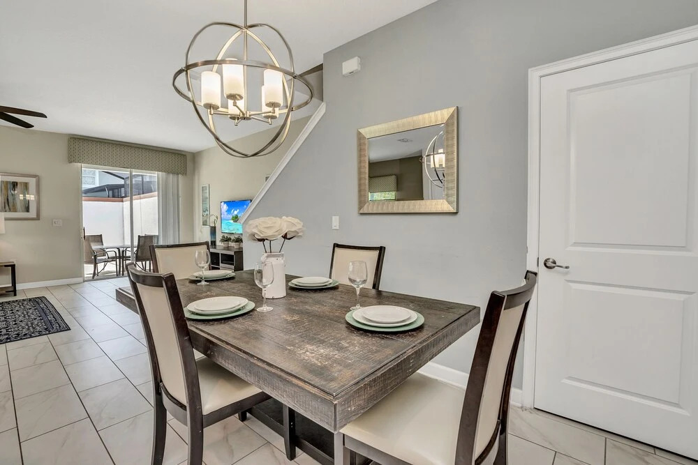 Pool Townhome 5mi to Disney Free Waterpark!