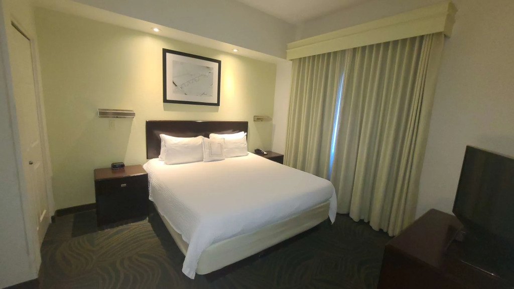 Best Western Hesperia-Victorville Suites