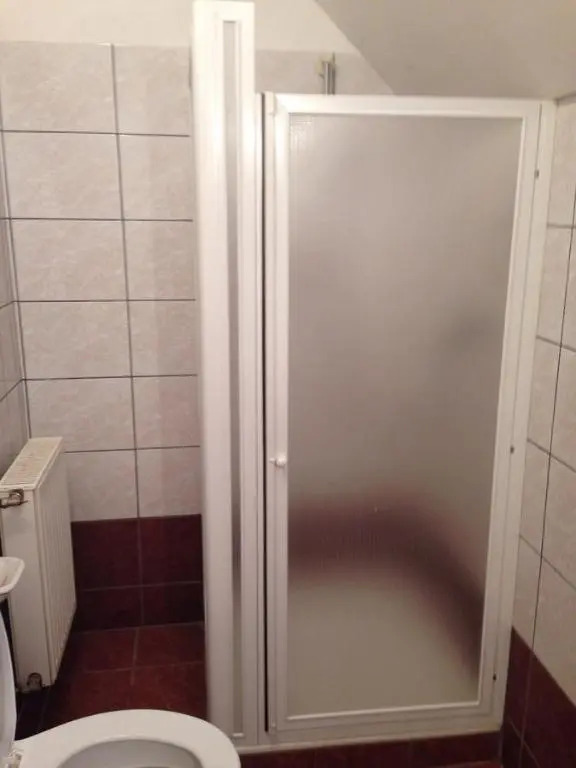 Mol-Ker-Vill Apartment