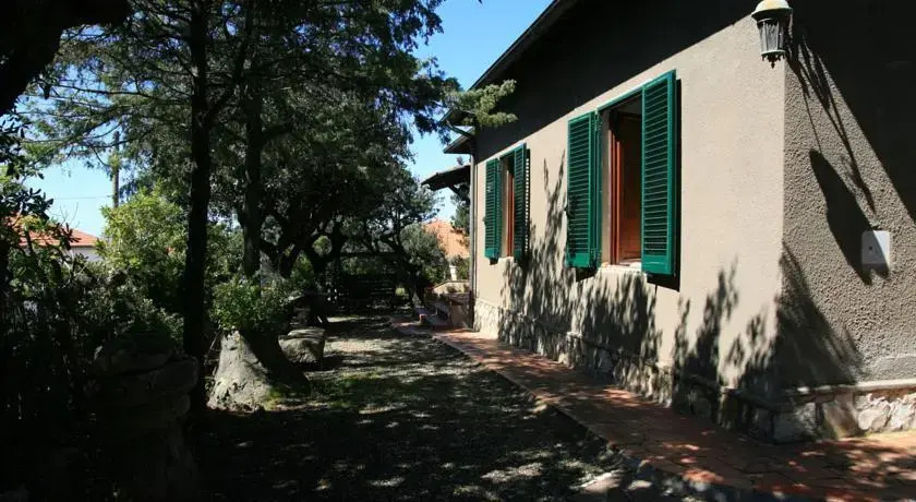 Castiglioncello – Detached House