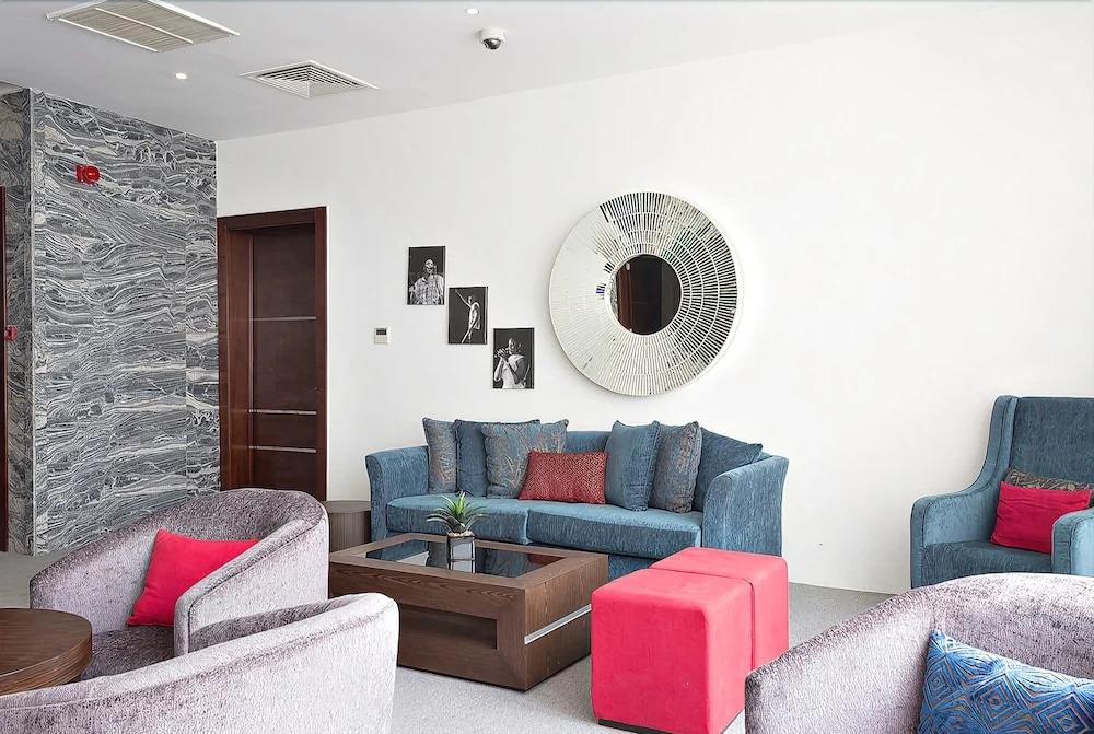 Amara Suites Landmark Towers