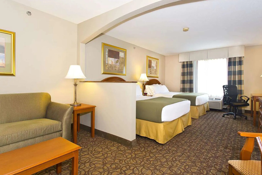 Spark by Hilton La Crosse Onalaska