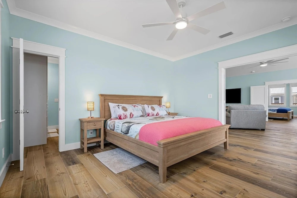 Surfside - 2431 Bienville 4 Bedroom Home by RedAwning