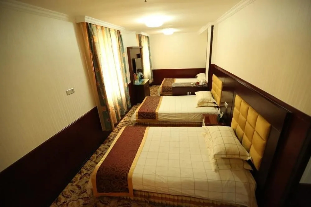 Donglai Hotel