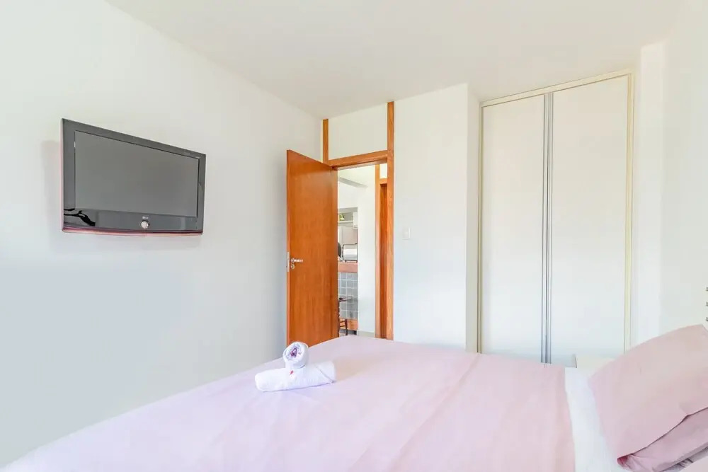 BR04 Quarto e Sala Edifício Summer Flat