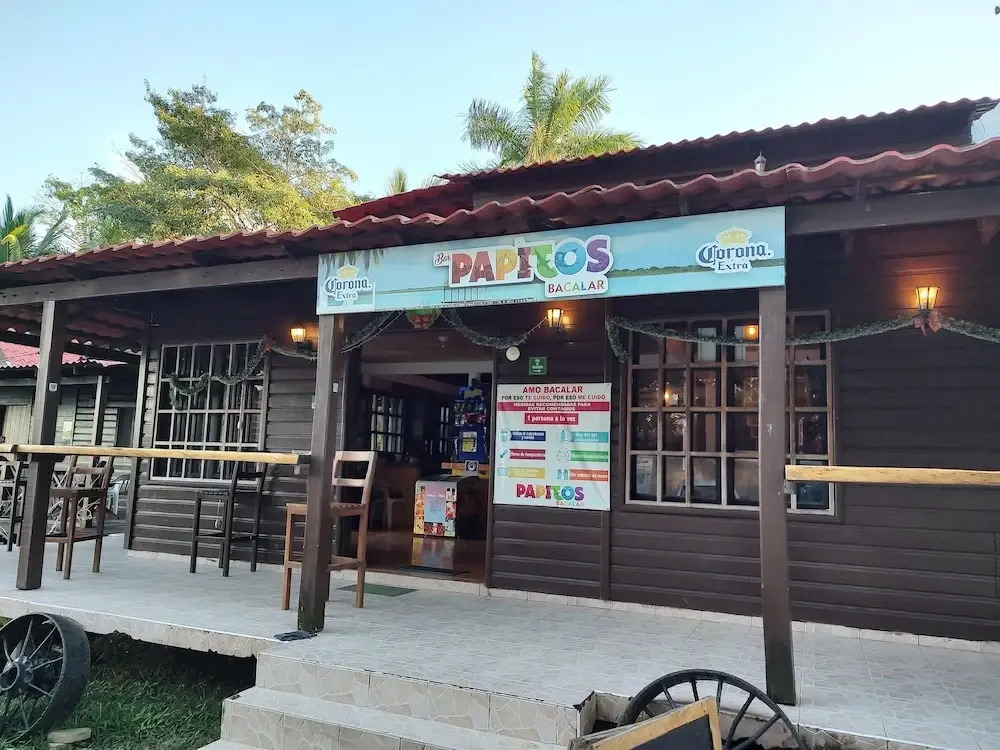 Papitos Bacalar Hotel and Marina
