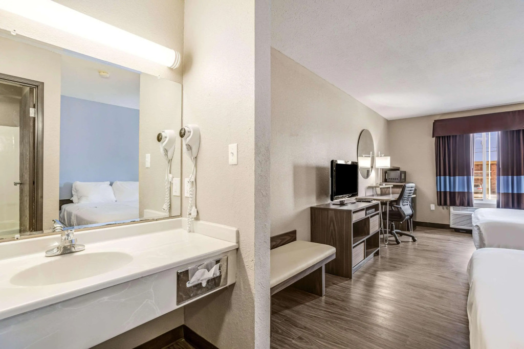 Quality Inn Calvert City - Paducah East