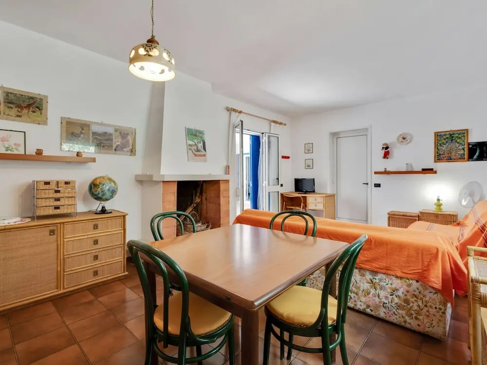 Homely Holiday Home in Otranto near Sea