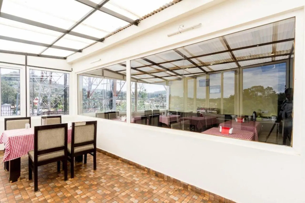 FabHotel Sholas Residency I - Nr Government Rose Garden