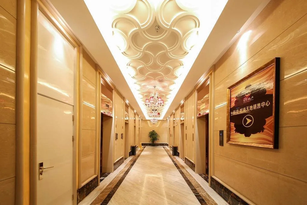 Bailing International Apartment Hotel