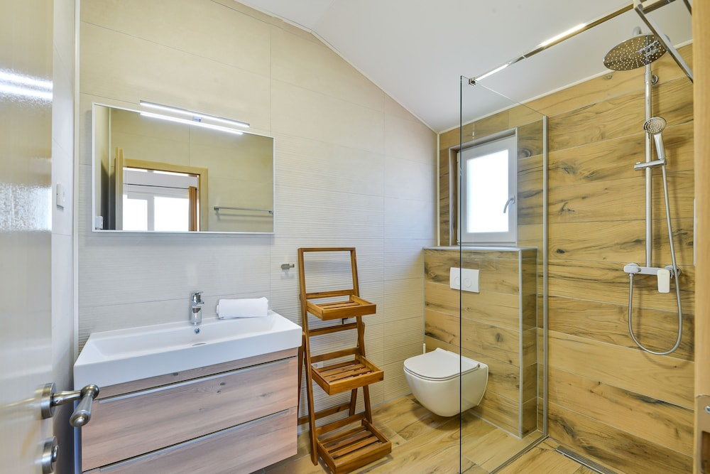 Villa Rea 3 with heated pool