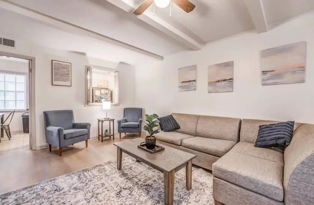 Pinecrest Cottage