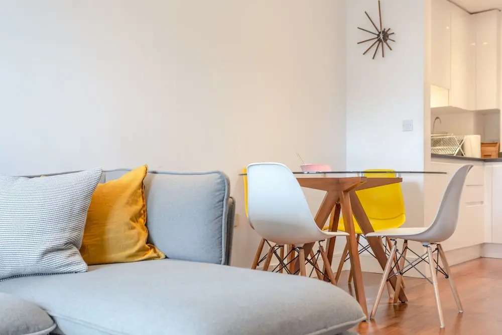 Beautifully Styled 1 Bed Flat in Canary Wharf High Rise