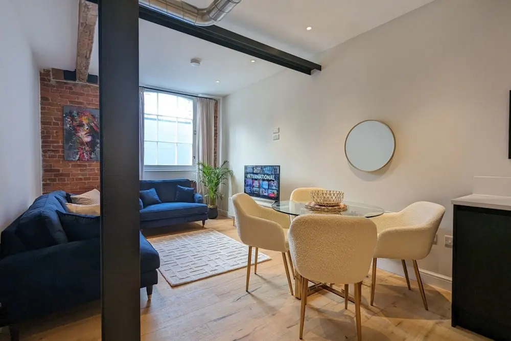The Sunshade Suite Grade 2 Ancoats
