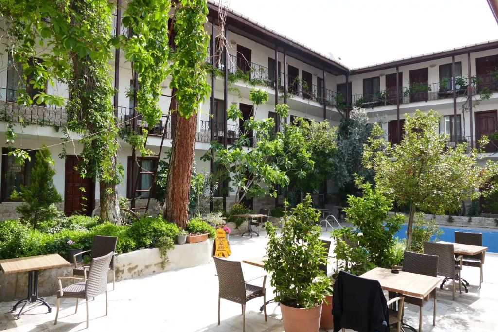 Koray Hotel