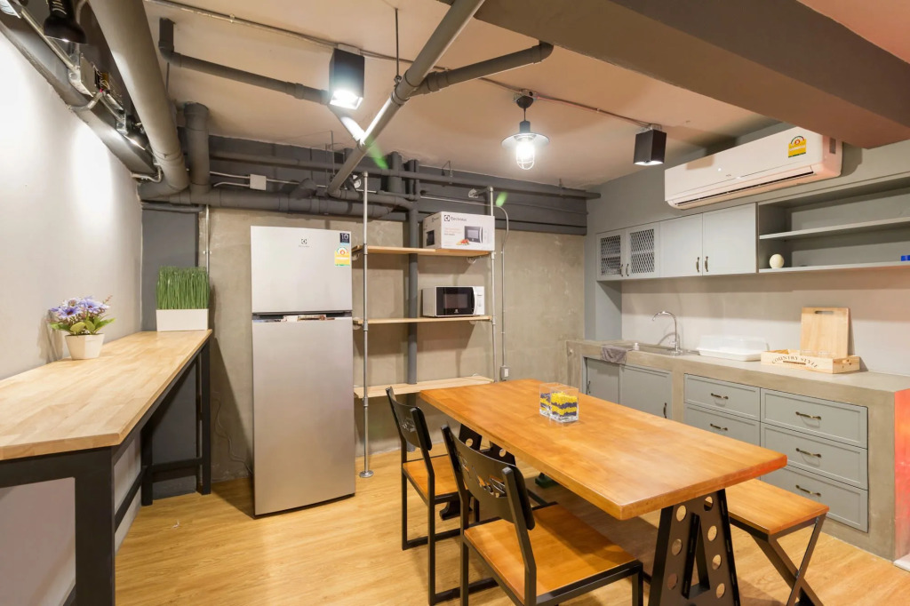 Red Pin Inn 好运旅馆