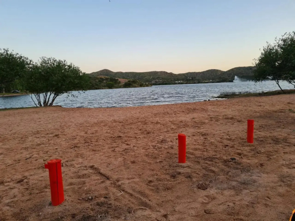 Altos Del Lago