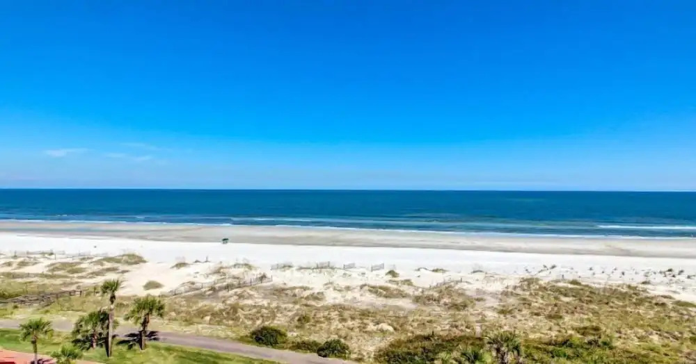 1675-sea-dunes