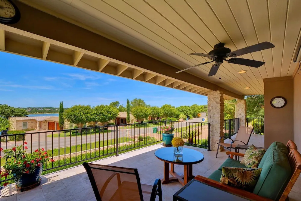 Luxury Lakeview Home in Lakeway by RedAwning