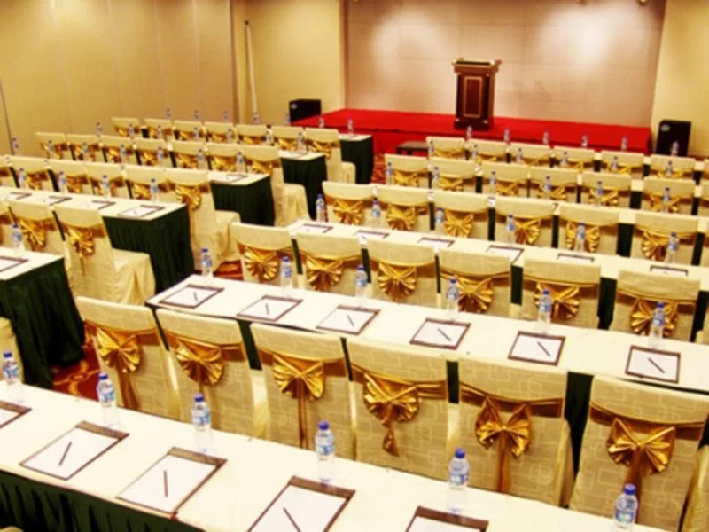On Barony Wanyuan Hotel