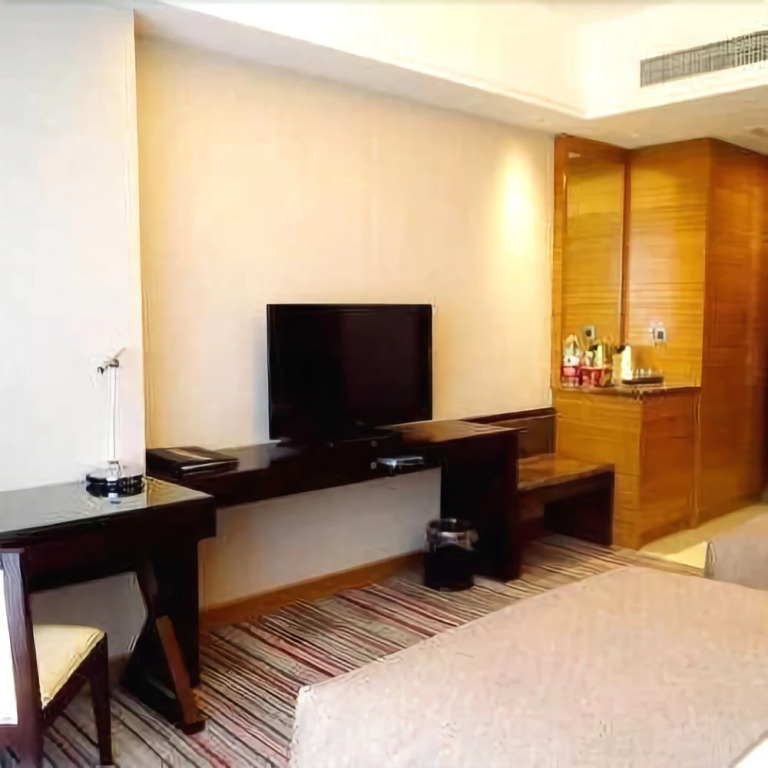 Century Essence Hotel