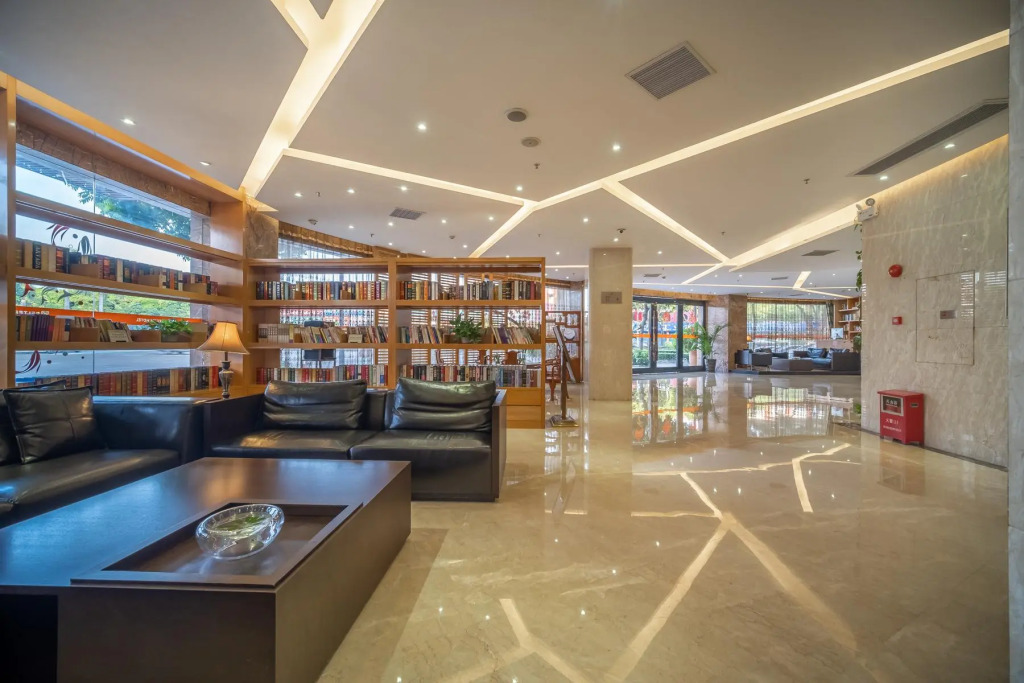 Relteem Hotel
