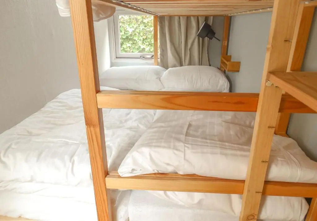 Cabin 33 Grou