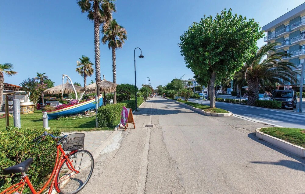 Nice Apartment in Alba Adriatica With Outdoor Swimming Pool, Wifi and 1 Bedrooms