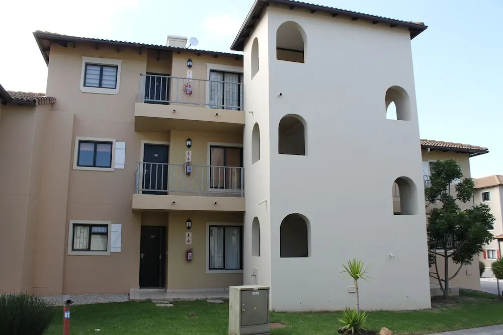 Santini Village 103