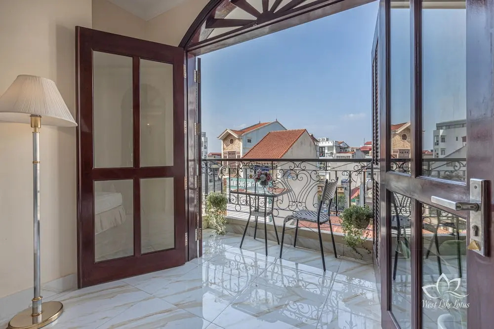 West Lake Lotus Serviced Apartment
