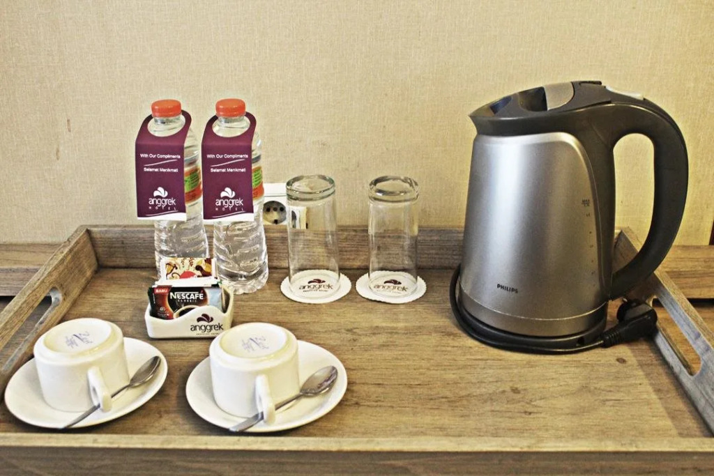 Anggrek Shopping Hotel