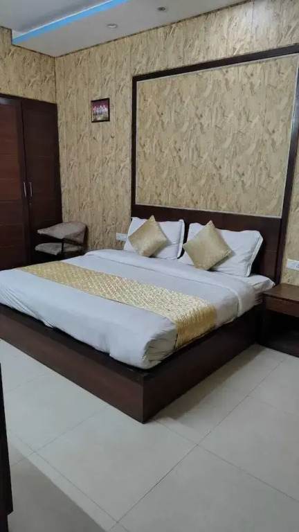Hotel green Lotus