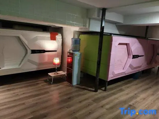 Youth Capsule Hostel