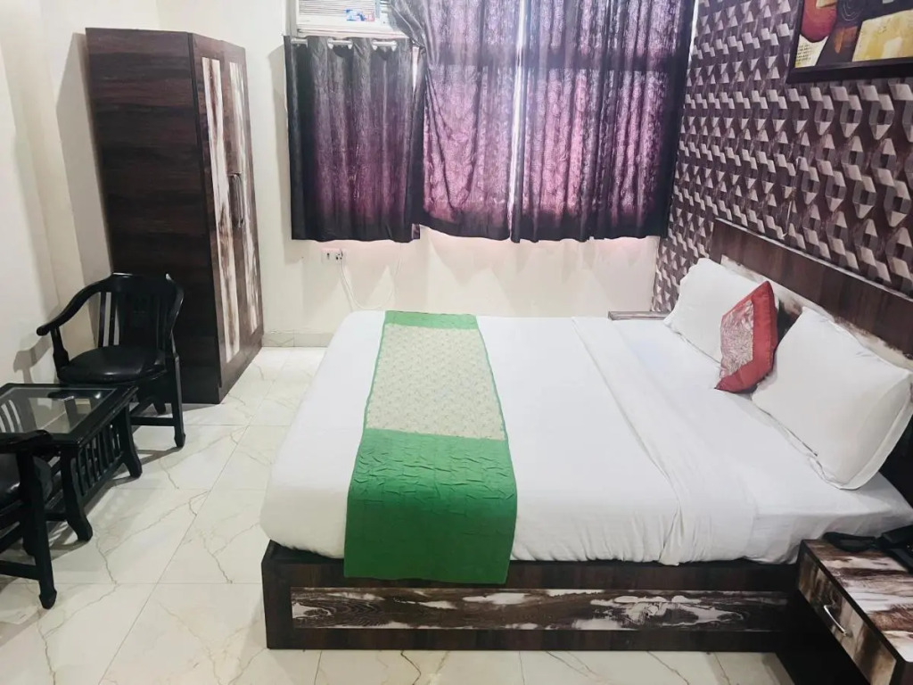 Hotel Asian Blue