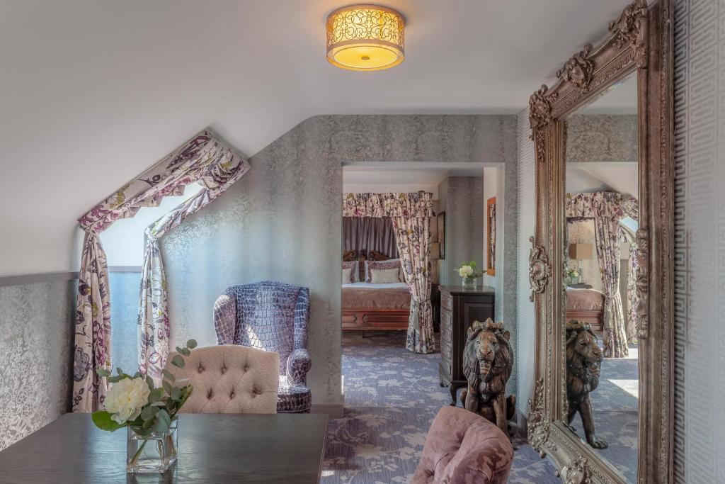 Clontarf Castle Hotel