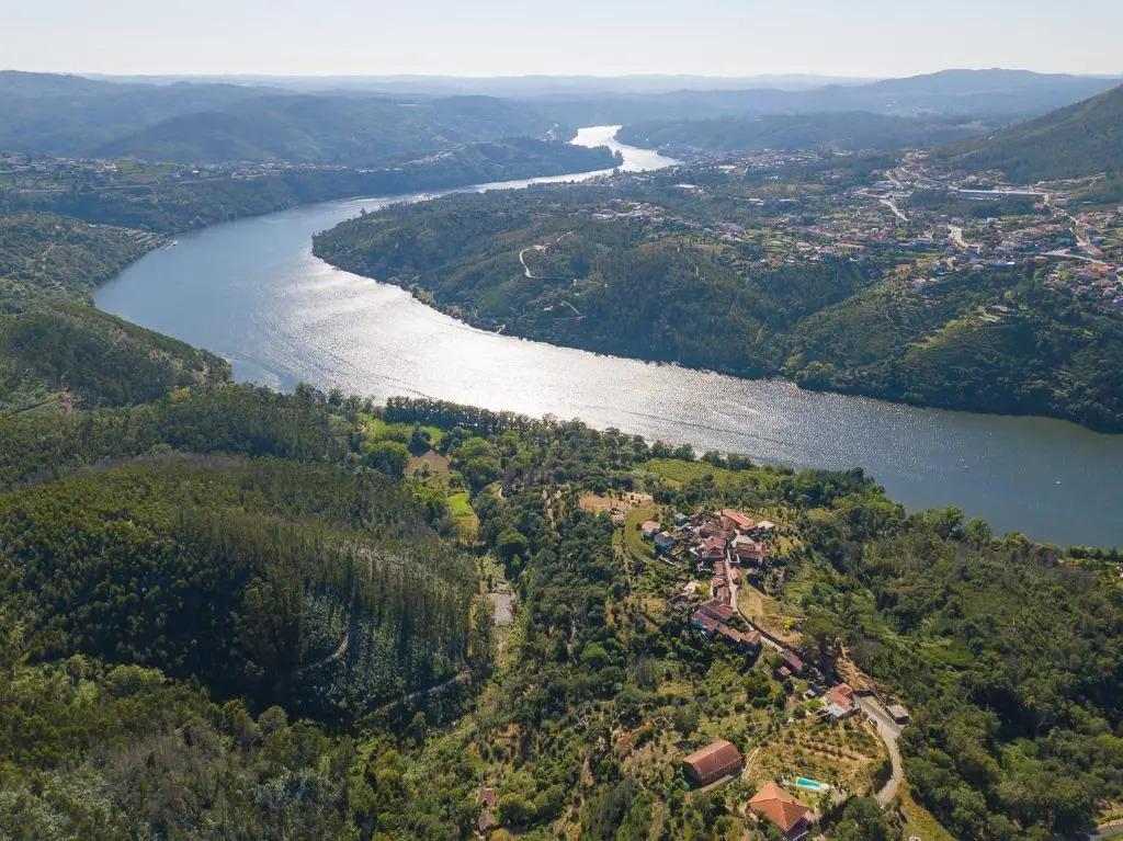 Stunning 3-bed-2-bath villa over Douro River;Porto city - WIFI-sleep 6-10