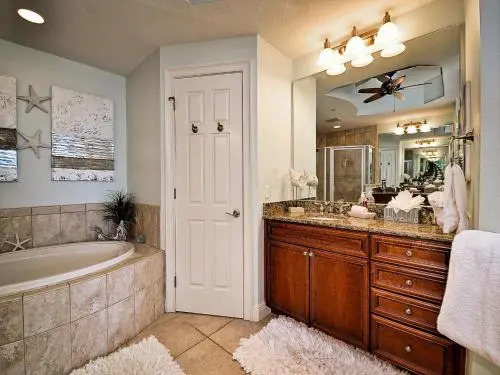 Bay Harbor 403